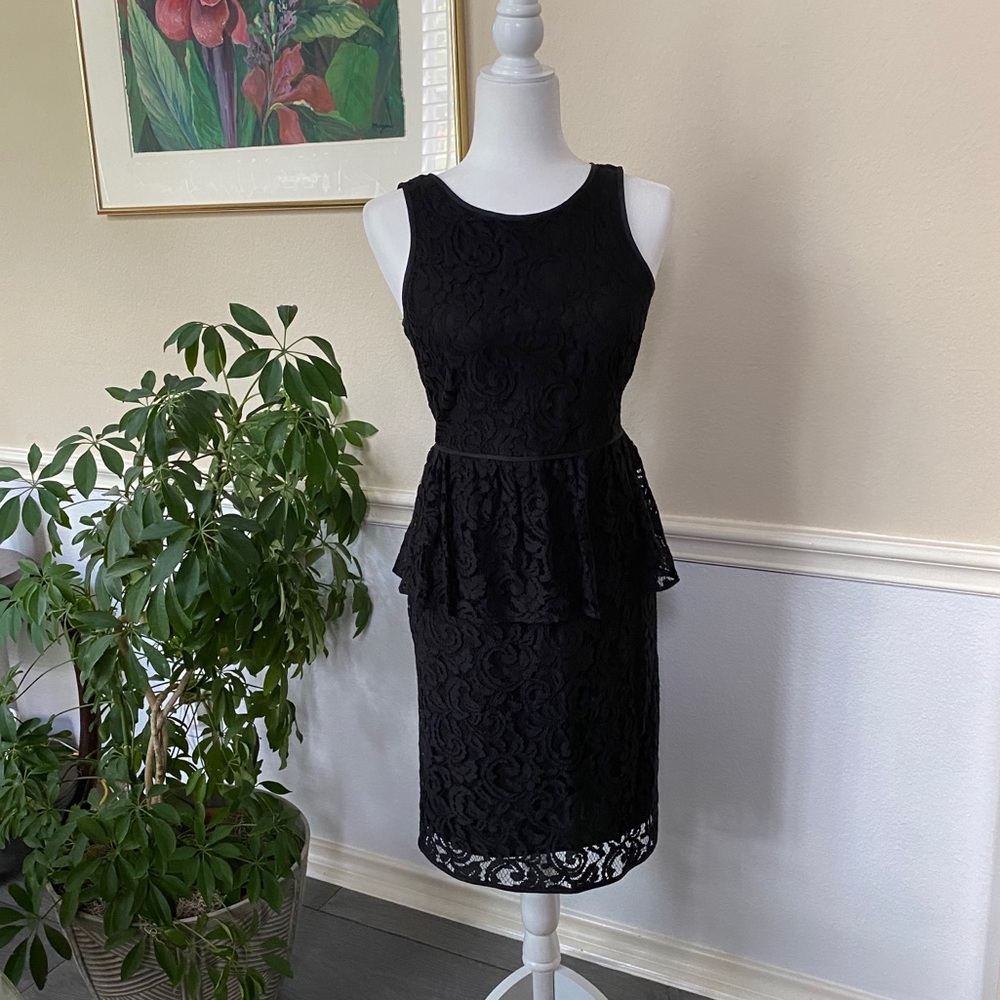 FREE SHIPPING Banana Republic Little Black Dress